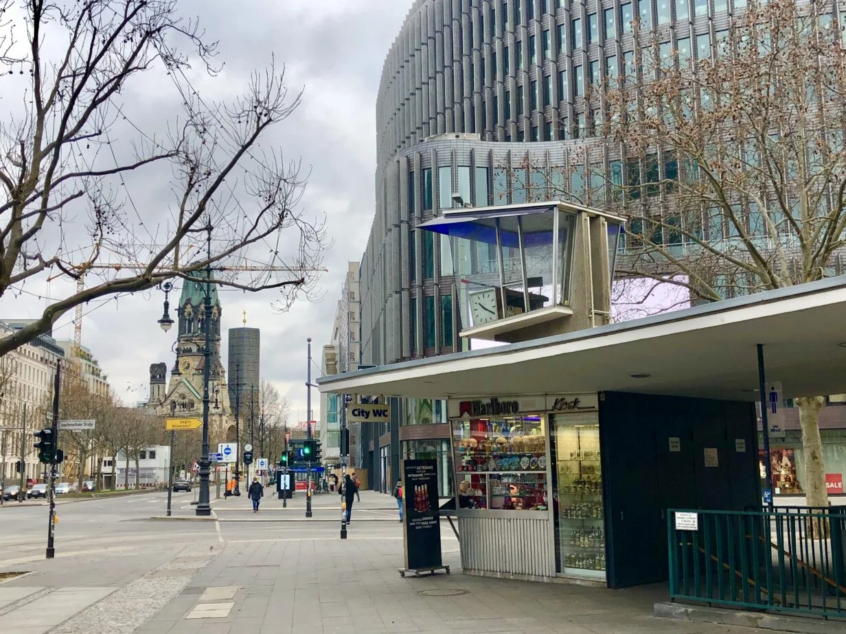 Verkehrskanzel am Joachismthaler Platz