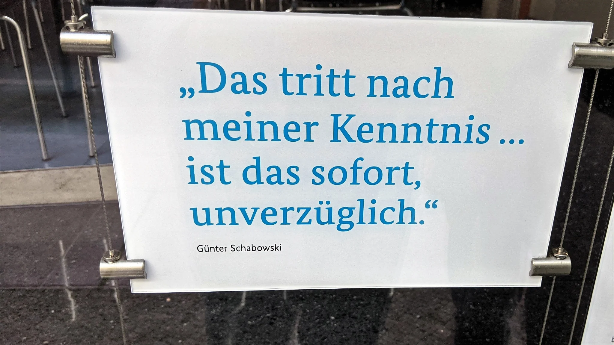 Das tritt nach meiner Kenntnis... ist das sofort, unverzüglich.