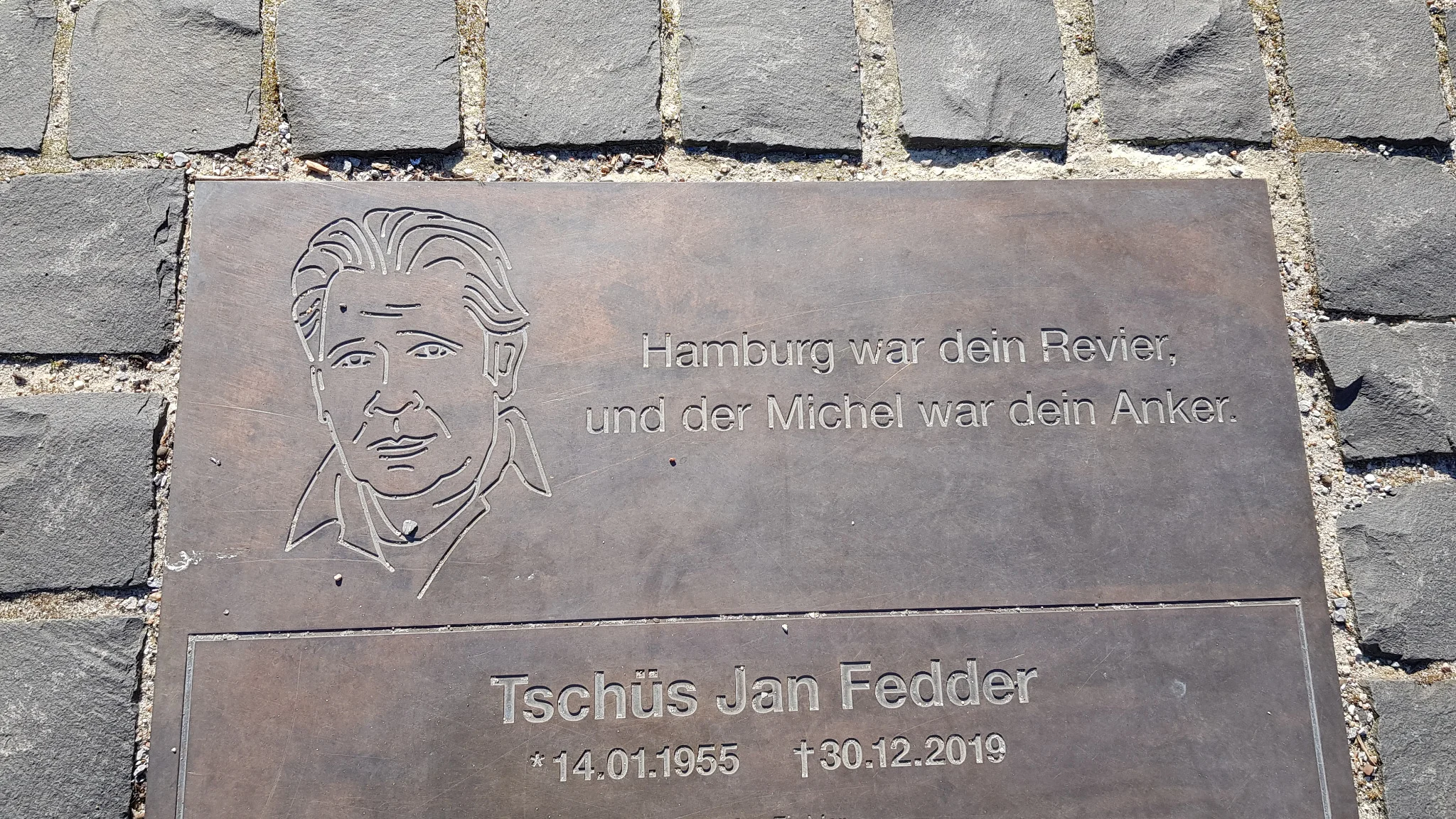 Hamburg war dein Revier, und der Michel war dein Anker. Jan Fedder 14.01.1955 - 30.12.2019