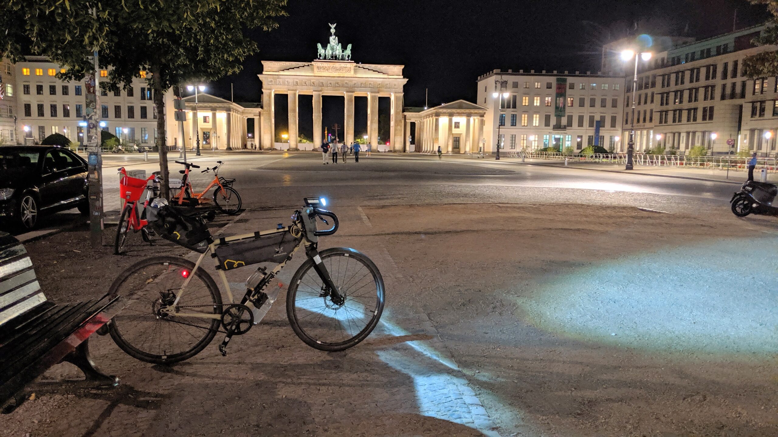 Fahrrad am Brandenburger Tor