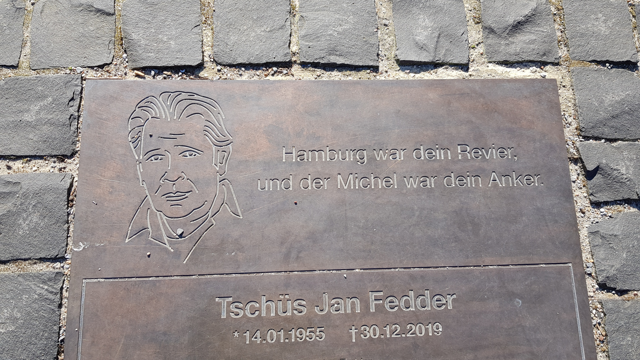 Hamburg war dein Revier, und der Michel war dein Anker. Jan Fedder 14.01.1955 - 30.12.2019